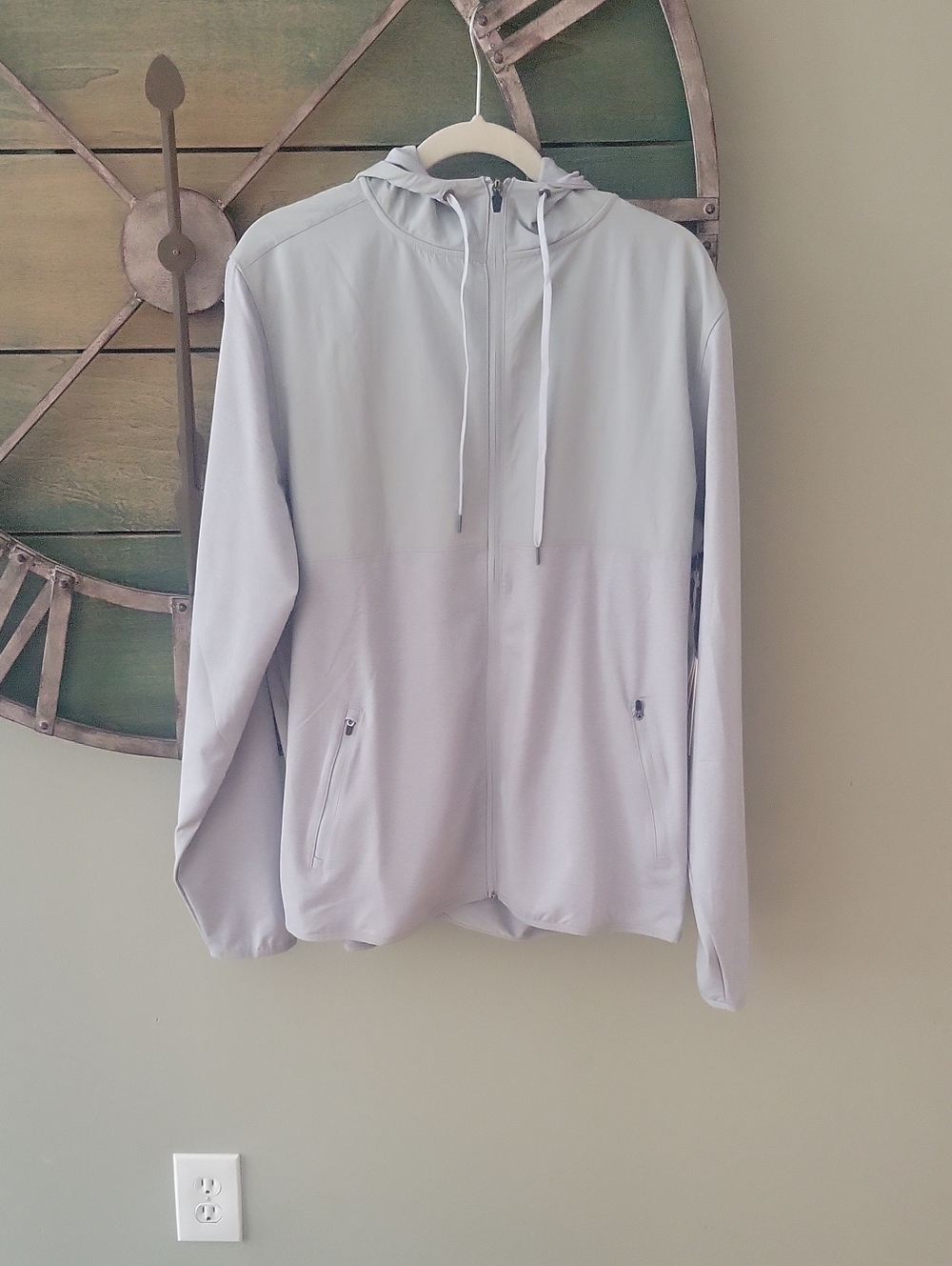 Vuori Sunday Element Jacket In Platinum Heather